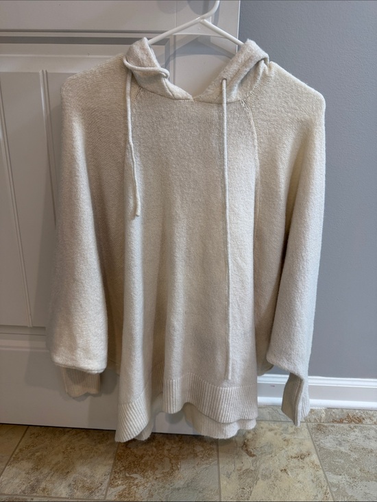 Staccato Sweaters - Staccato Cream Hooded Sweater